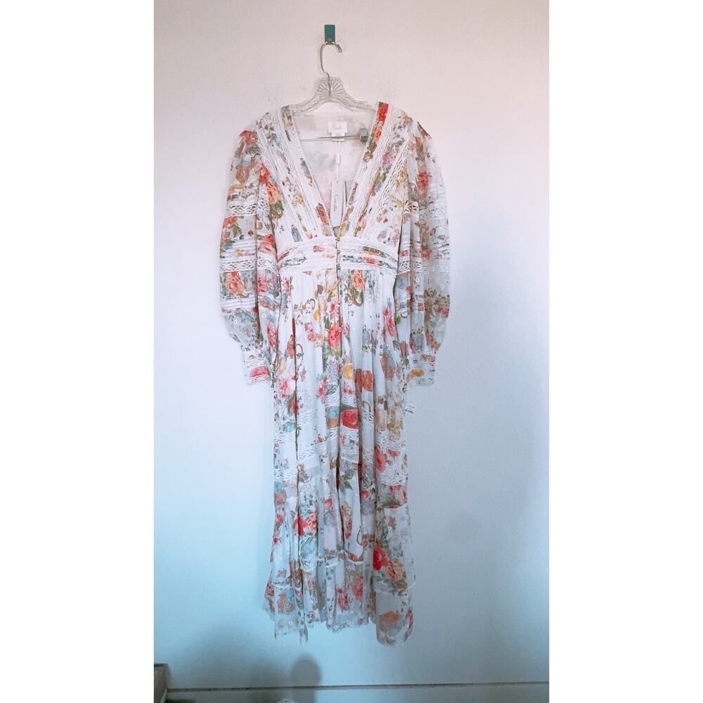Camilla Button Front Dress With Lace Insert Detail
Sew Yesterday Small - Picture 8 of 12